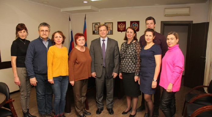 Группа медицинских специалистов Алтайского края провела консультации и обследования жителей Луганской Народной Республики