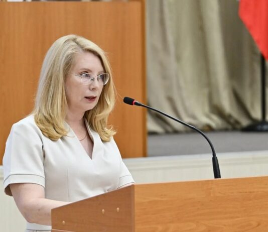 В Правительстве Алтайского края обсудили безопасность детей в период летних каникул