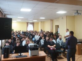 «Неделя адаптации» для первокурсников колледжей в столице Алтайского края объединила порядка 900 студентов